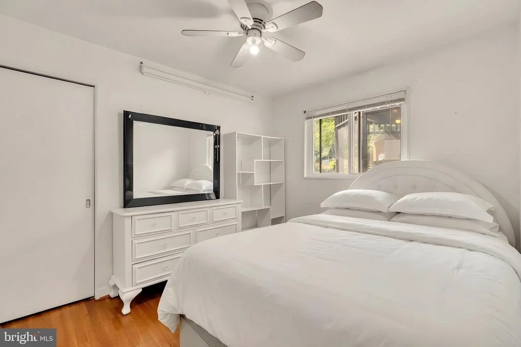 Photo of 12812 BUSHEY DRIVE