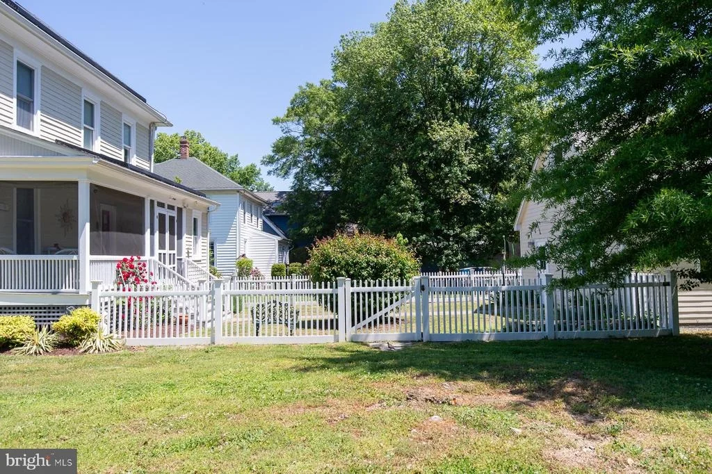 Photo of 116 GLENBURN AVENUE
