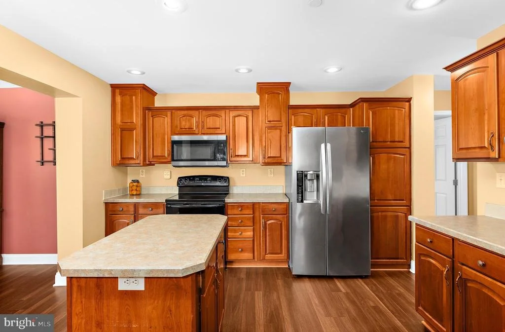 Photo of 7214 DOGWOOD ROAD