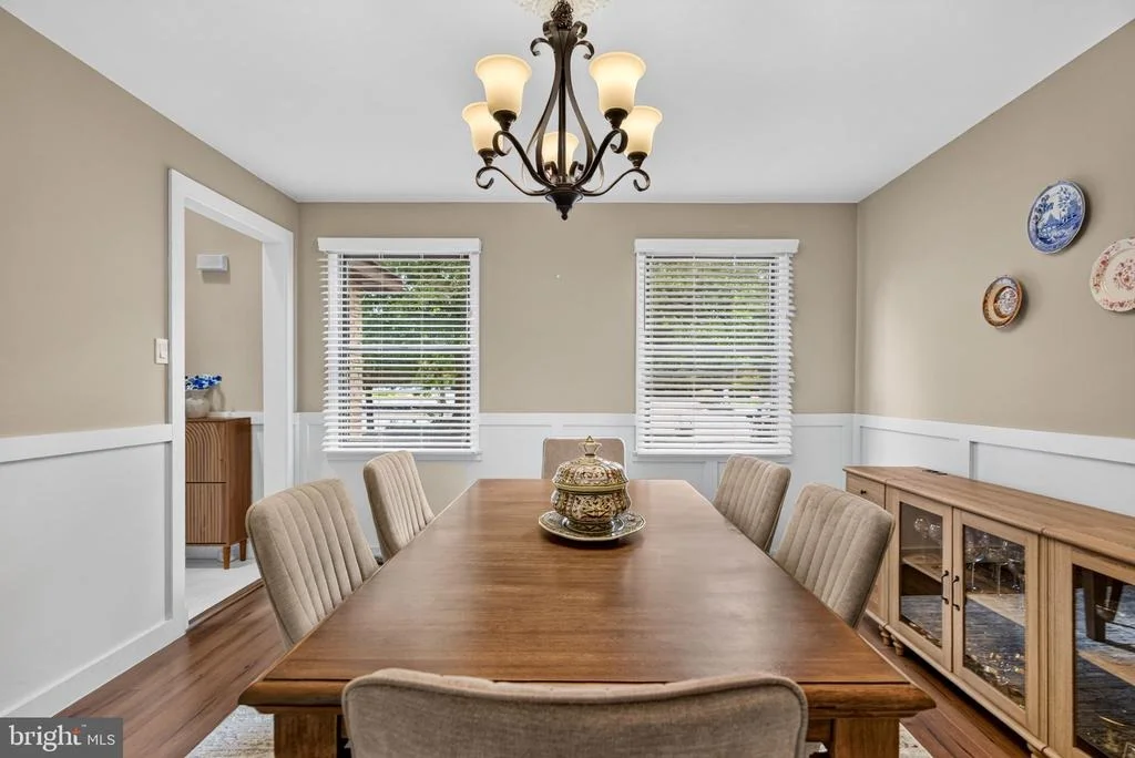 Photo of 1102 SPRINGDALE ROAD