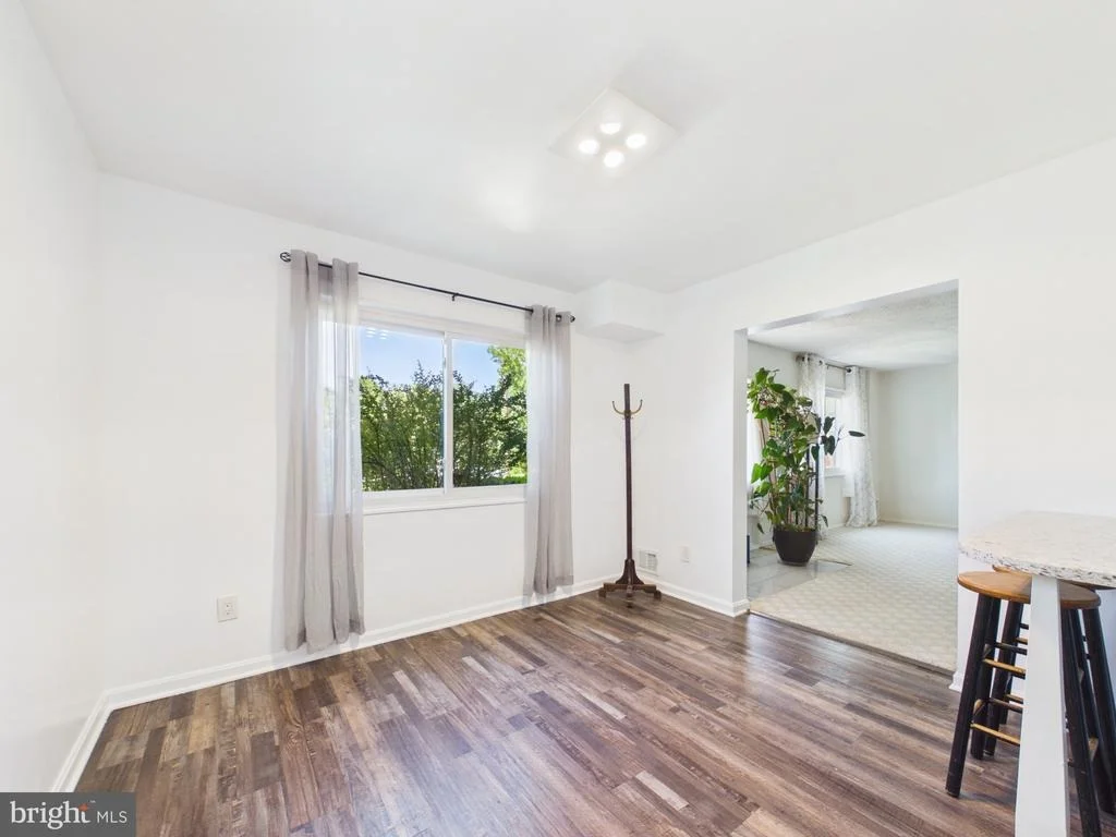 Photo of 5512 KATHLEEN PLACE