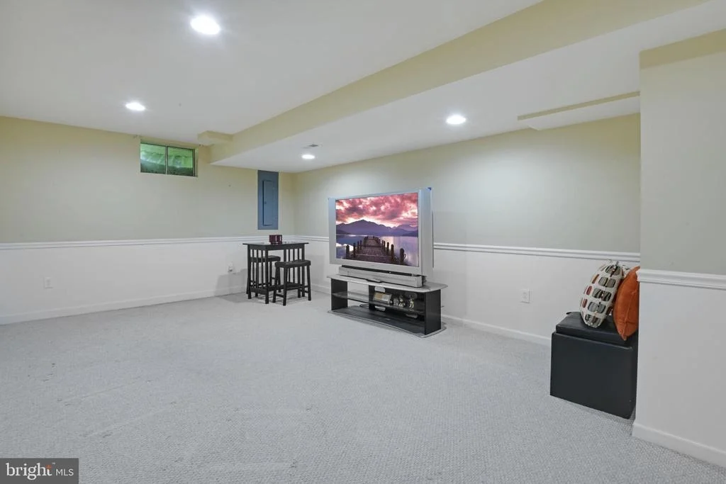 Photo of 800 AZTEC DRIVE