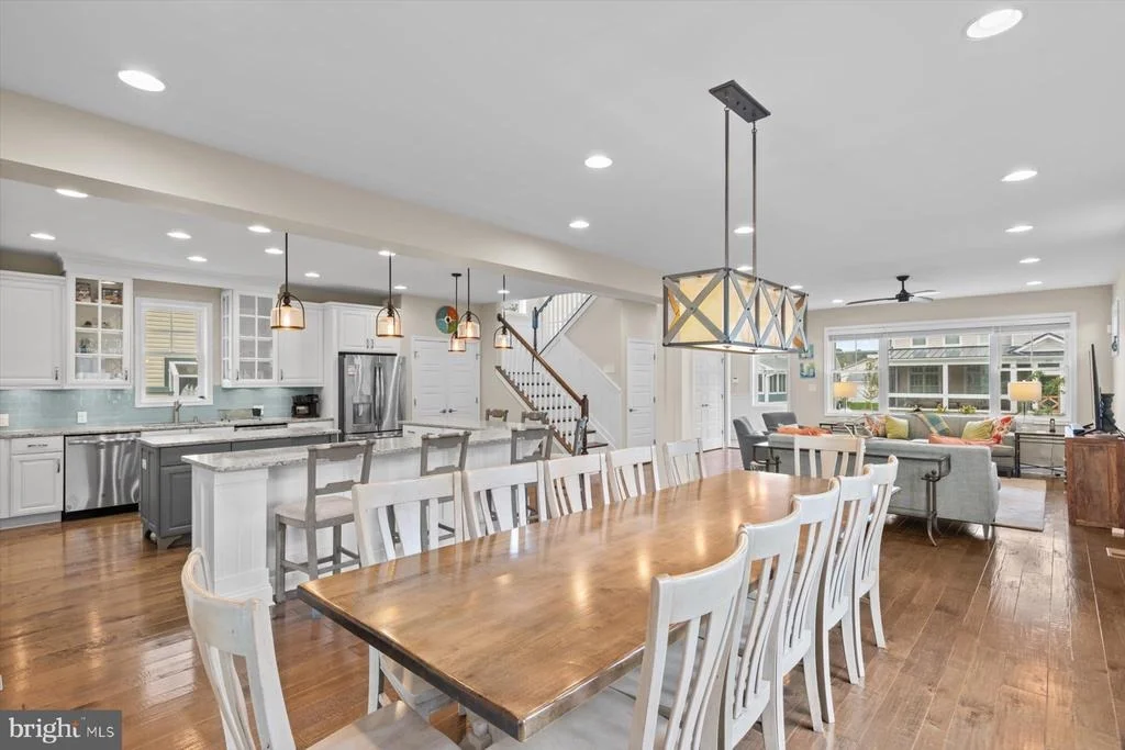Photo of 302 LAUREL STREET