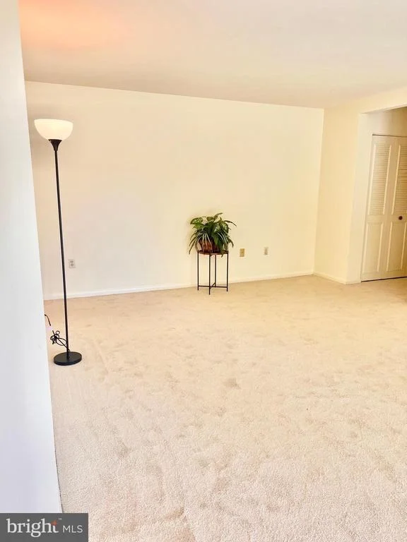 Photo of Unit 732B at 3398 GLENEAGLES DRIVE