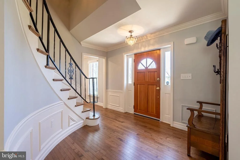 Photo of 4029 CRESCENT ROAD
