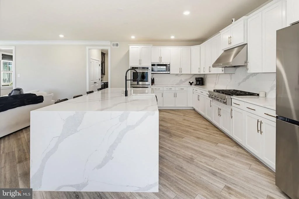 Photo of 8693 SATINWOOD DRIVE