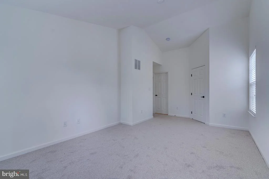 Photo of 327 CARLTON DRIVE