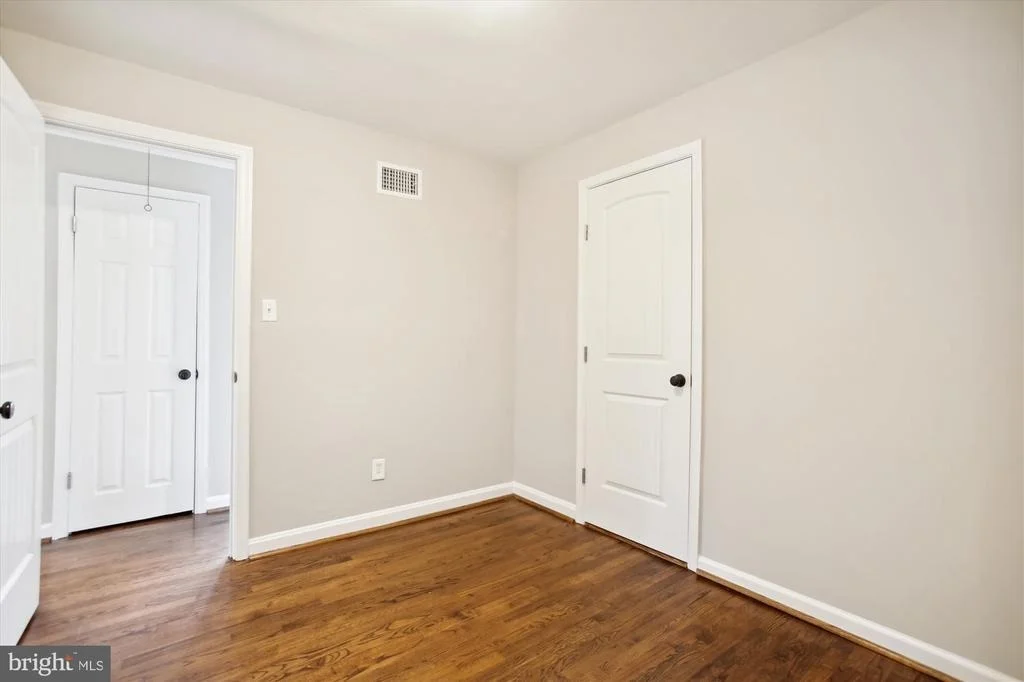 Photo of 7926 JACKSON ROAD