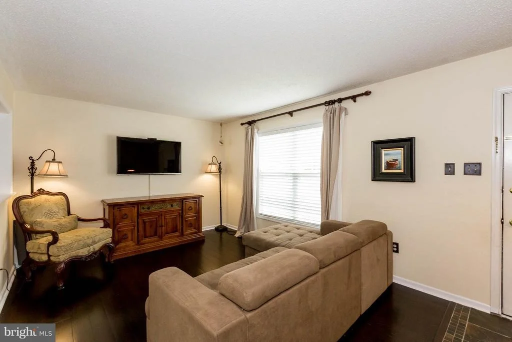 Photo of 6438 OLD HIGHGATE DRIVE