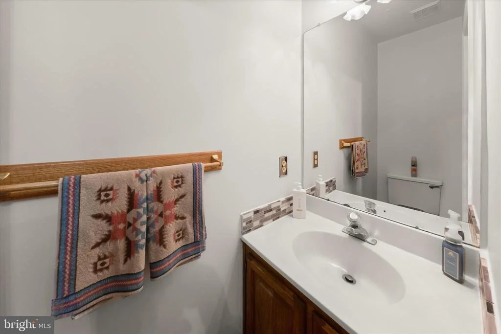 Photo of 15702 APPLETON COURT