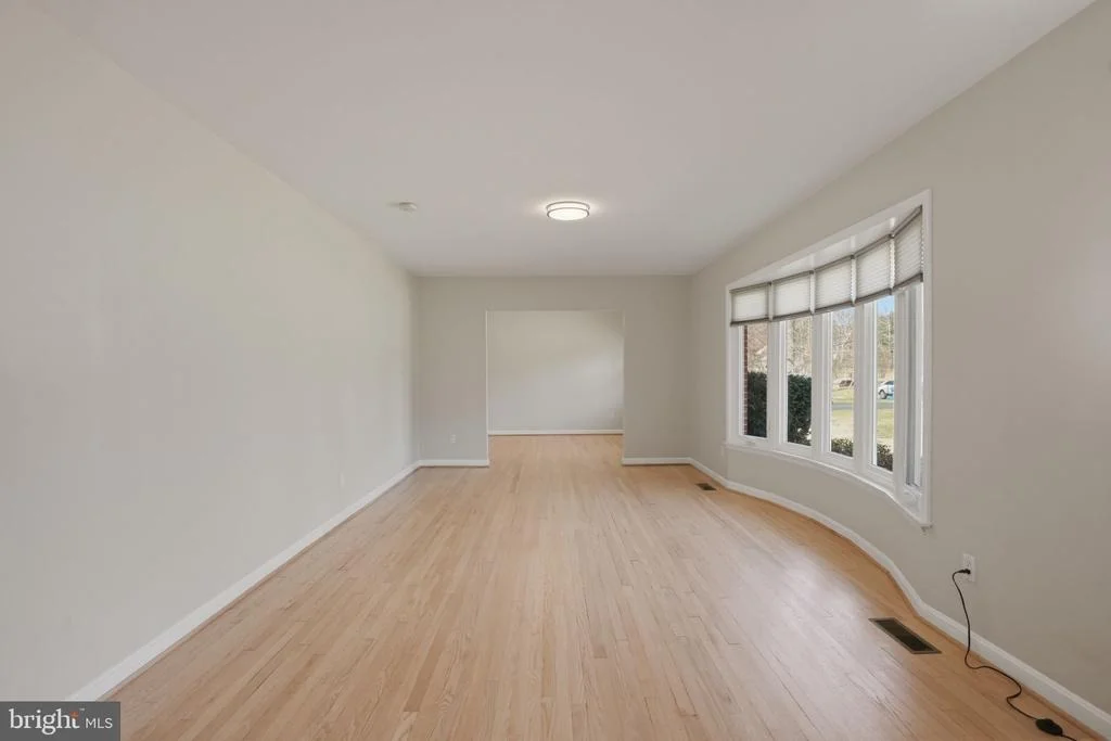 Photo of 1800 GAYFIELDS DRIVE