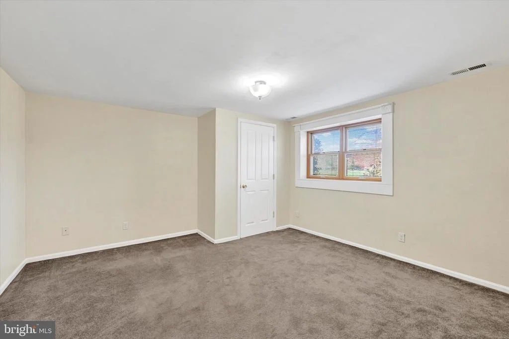 Photo of 5451 GLEN ARM ROAD