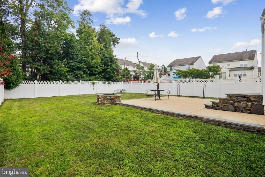 Photo of 9610 MASON LANE