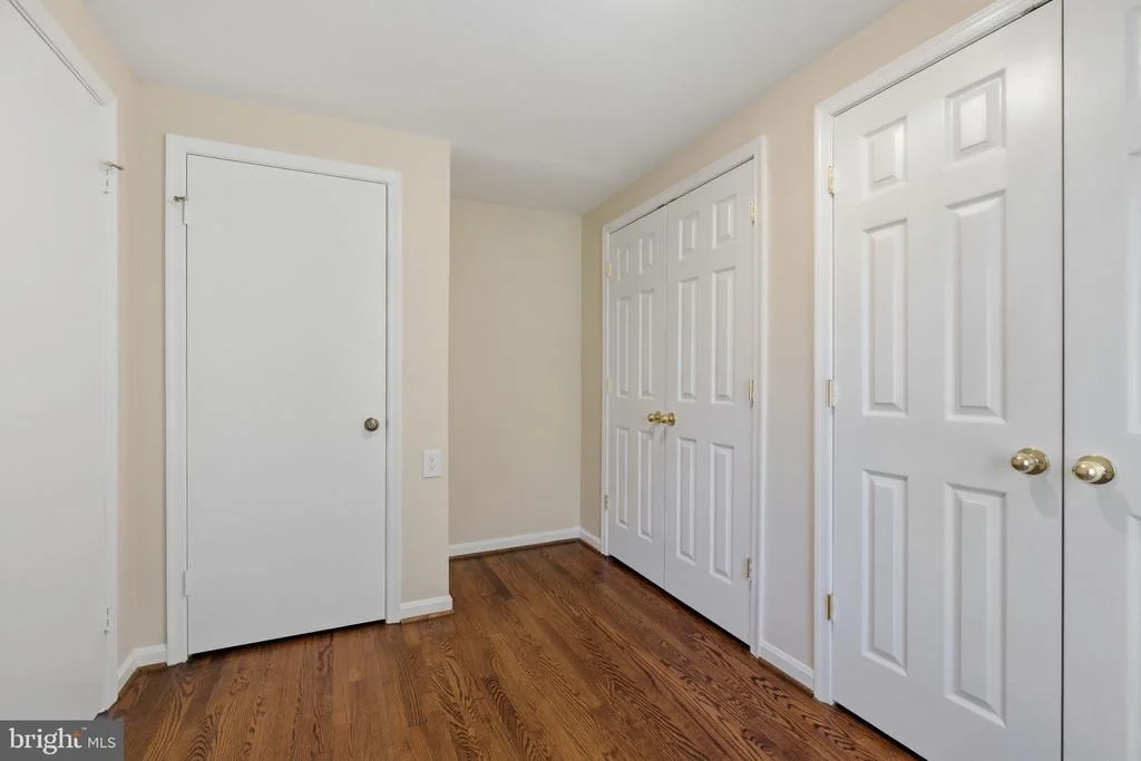 Photo of 1429 LONGHILL DRIVE