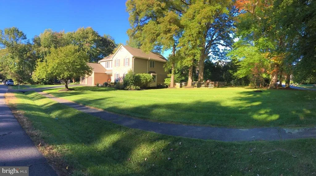 Photo of 2809 GLADE VALE WAY