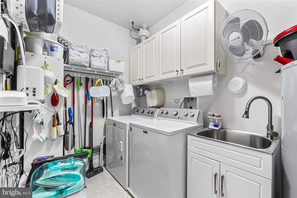 Photo of Unit 310 at 2900 STONE CLIFF DRIVE