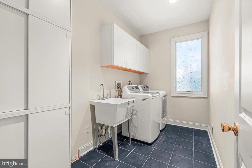 Photo of 920 PINE VALLEY