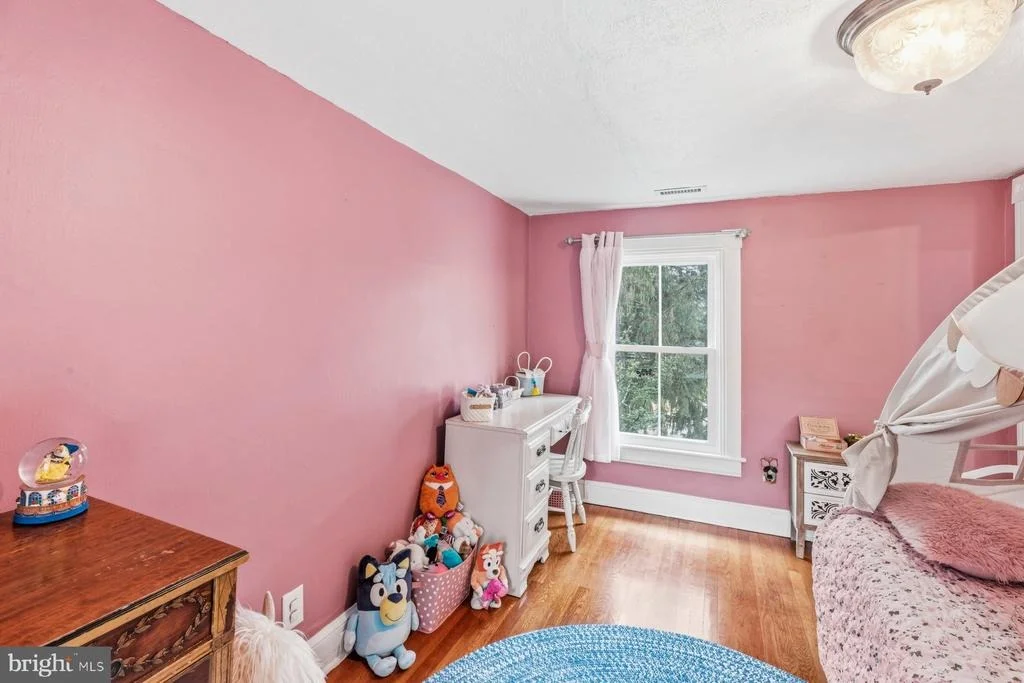 Photo of 1105 MONTGOMERY STREET