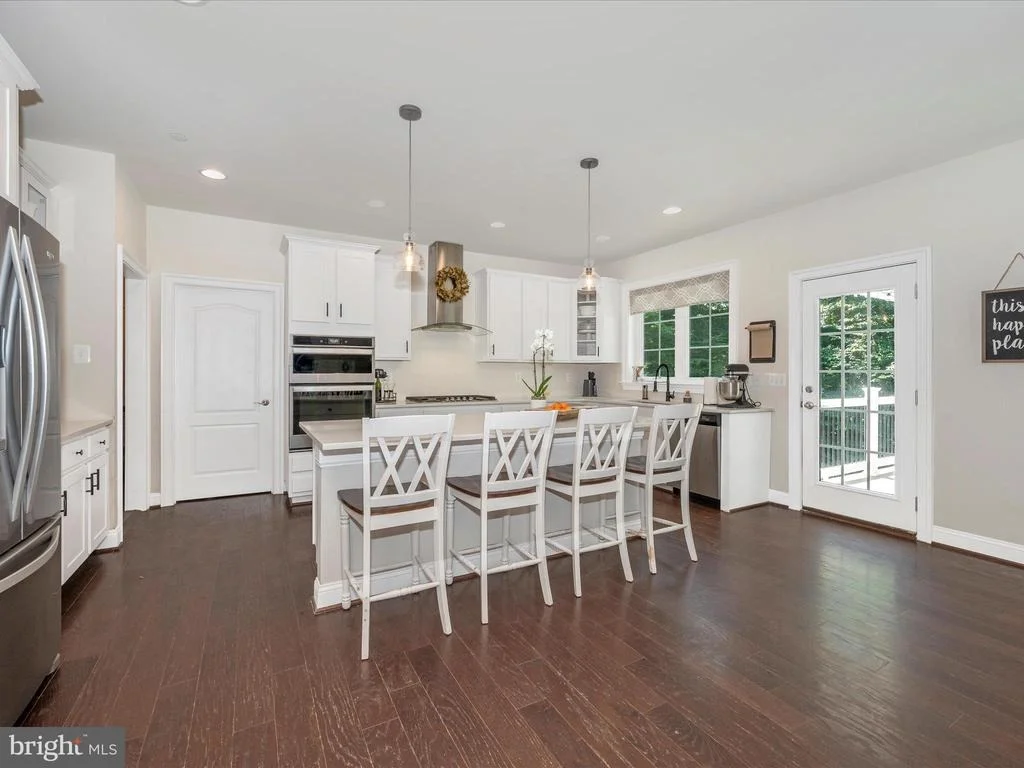 Photo of 6436 DRESDEN PLACE