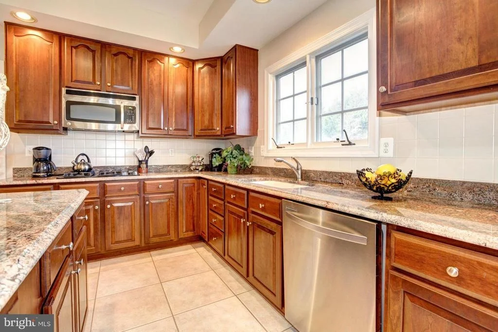 Photo of 16615 HARBOUR TOWN DRIVE