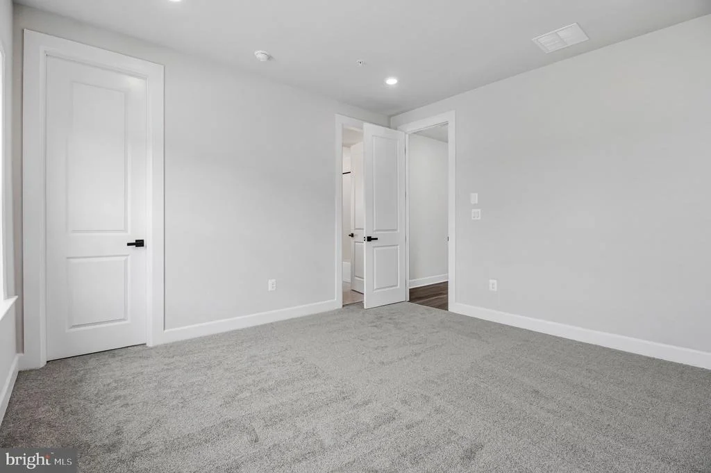 Photo of 1423 CRANESBILL LANE