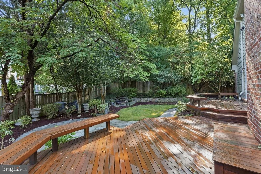 Photo of 6505 RIVER ROAD