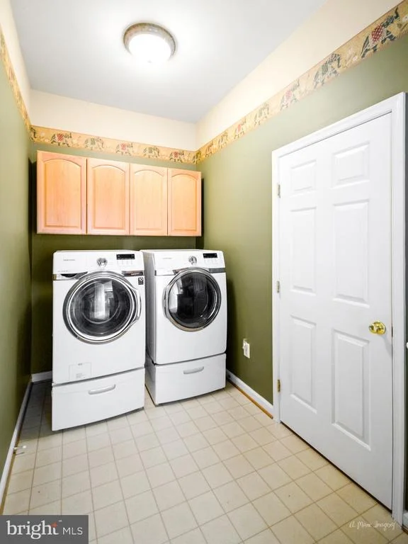 Photo of 1803 BLACK WALNUT COURT