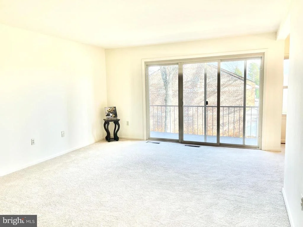 Photo of Unit 102D at 3640 GLENEAGLES DRIVE