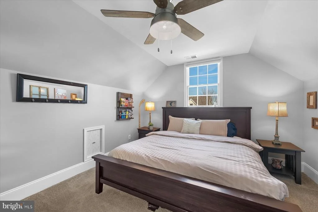 Photo of 37486 SEASIDE DRIVE