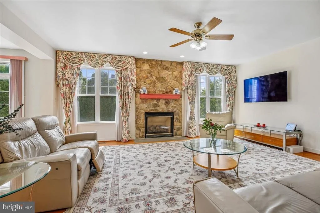 Photo of 10610 OUTPOST DRIVE