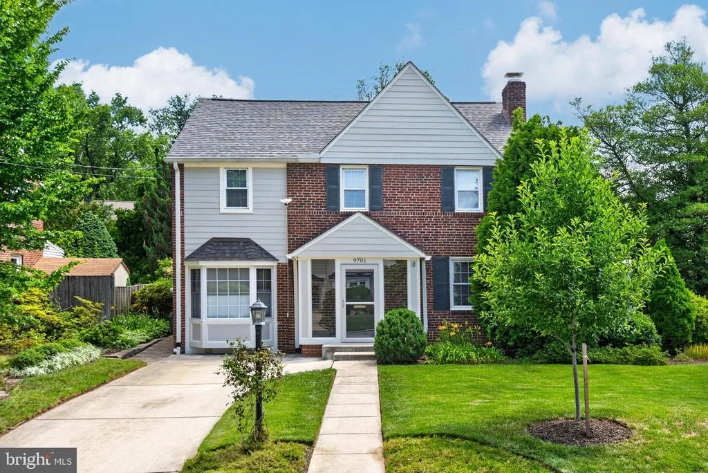 Photo of 9701 LAWNDALE DRIVE