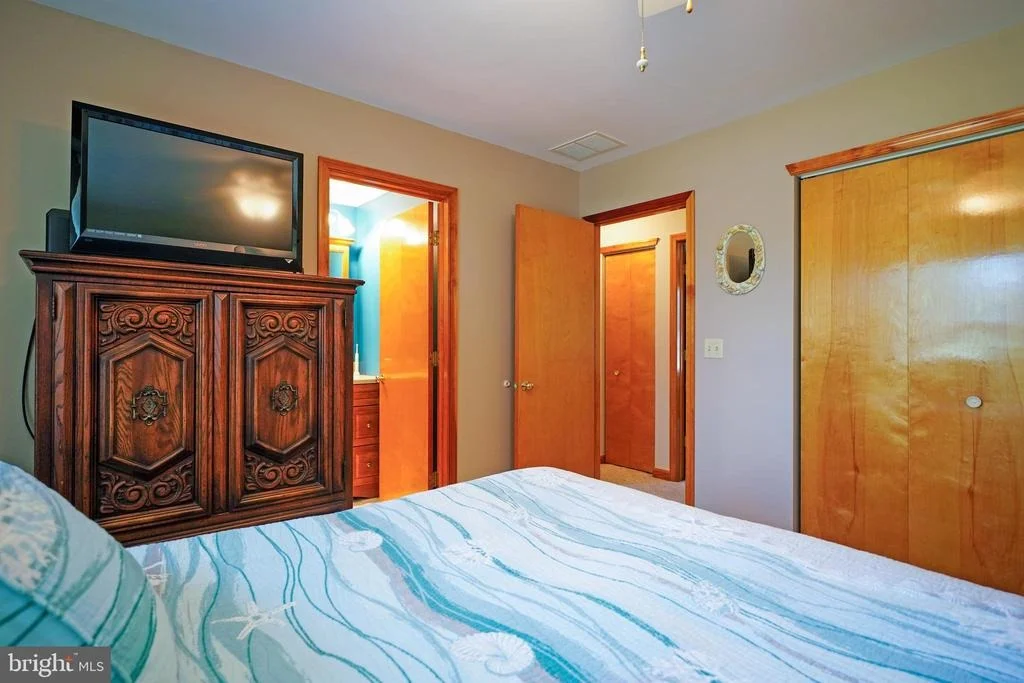 Photo of 23 TRADEWINDS LANE
