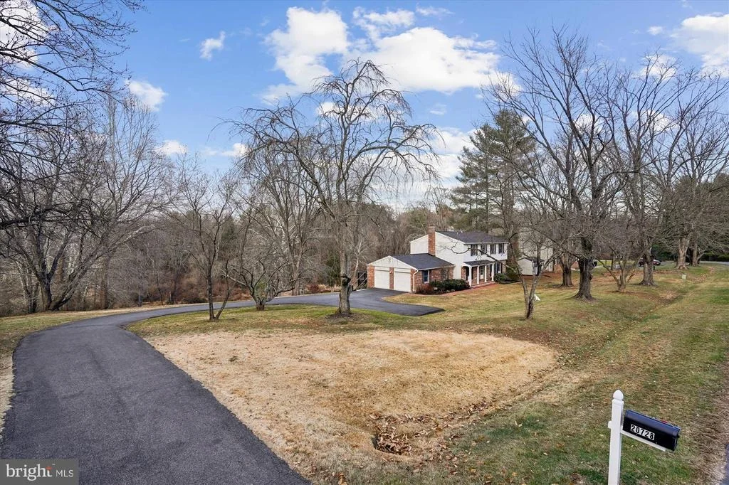Photo of 20728 BELL BLUFF ROAD