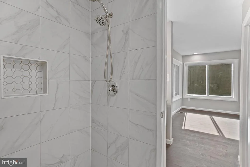 Photo of 37 LAKESIDE DRIVE