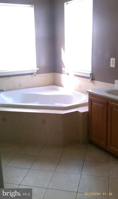 Photo of 2313 SOUTH HAMPTON DRIVE