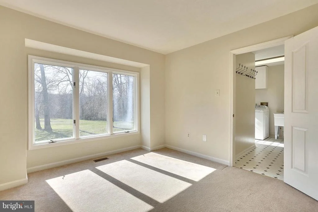 Photo of 16404 OLD ORCHARD ROAD
