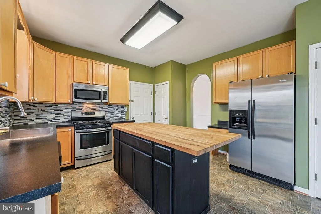 Photo of 8908 BROAD BRANCH COURT