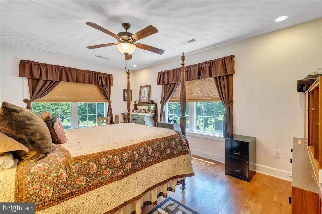 Photo of 2170 LONE IVY ROAD