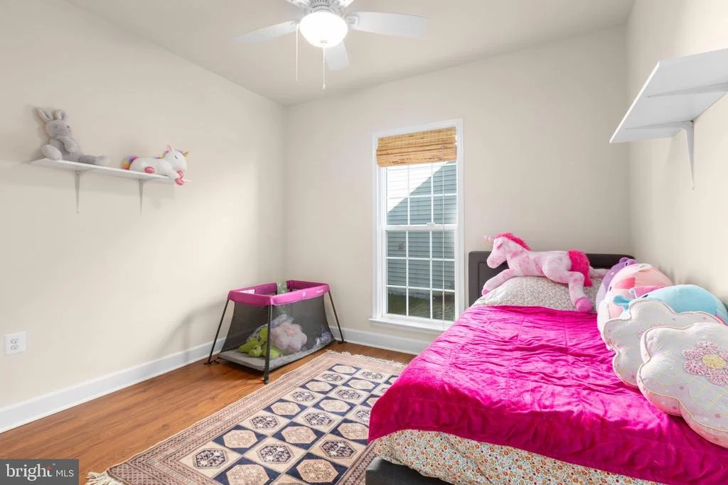 Photo of 6 WHALEBACK LANE