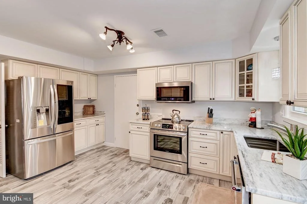 Photo of 12718 MACDUFF DRIVE
