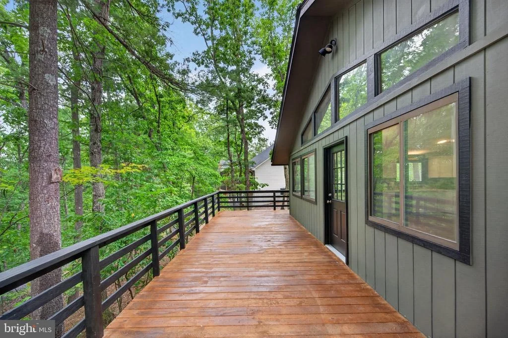 Photo of 213 MORRIE DRIVE