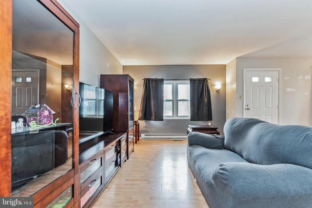 Photo of 102 LOCUST STREET