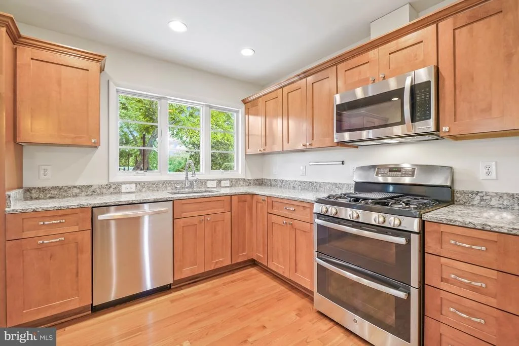 Photo of 8524 DOTER DRIVE