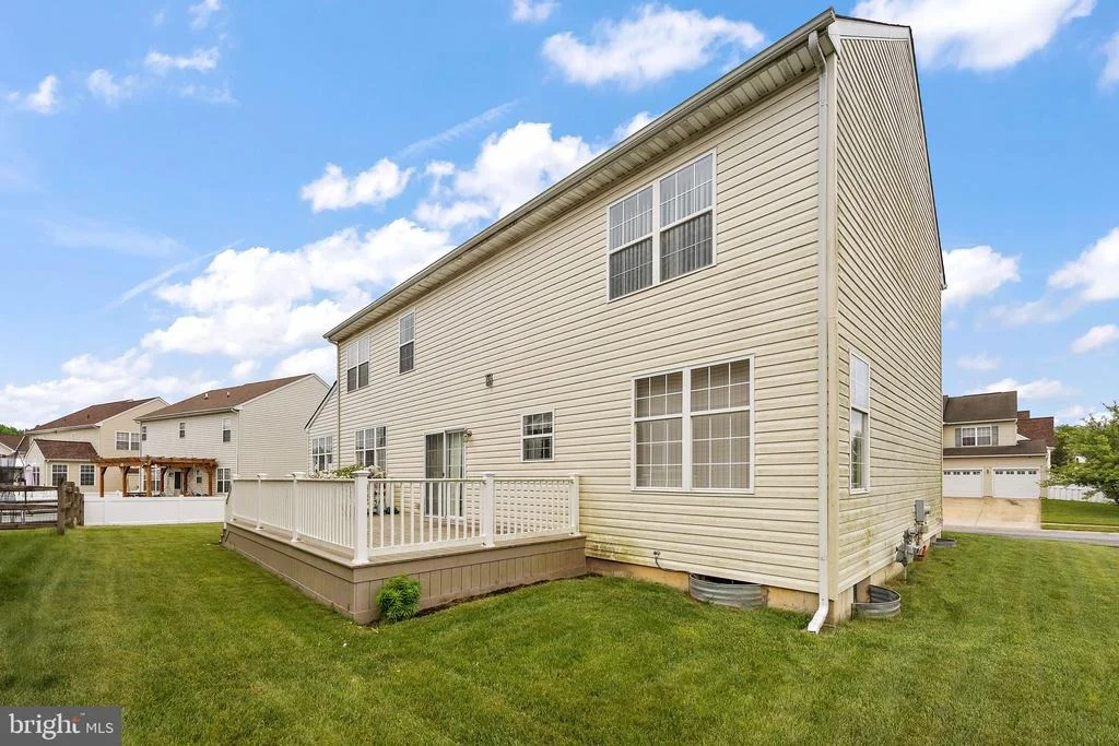 Photo of 704 SHIPTON ROAD