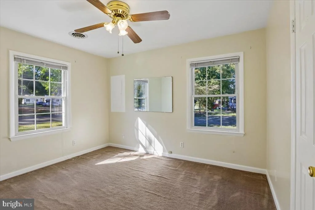 Photo of 103 HONEYSUCKLE DRIVE