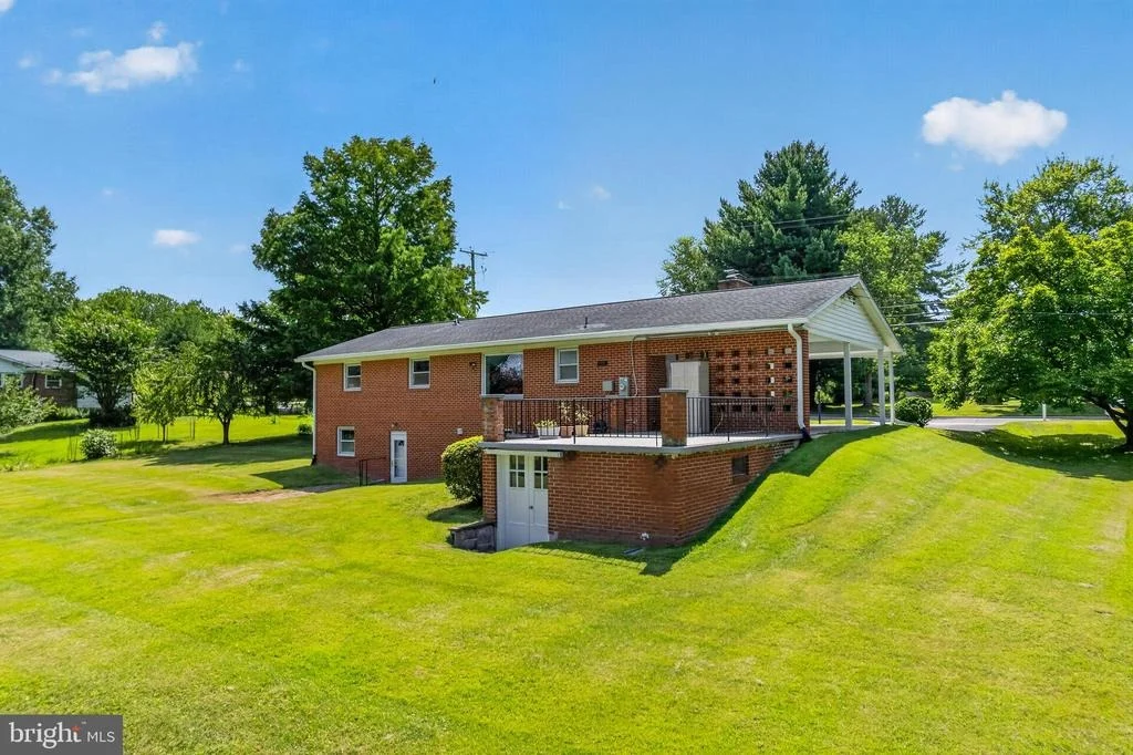 Photo of 6308 JULIE PLACE