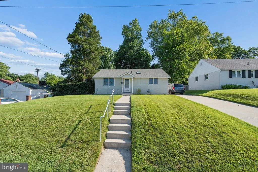 Photo of 12725 HOLDRIDGE ROAD