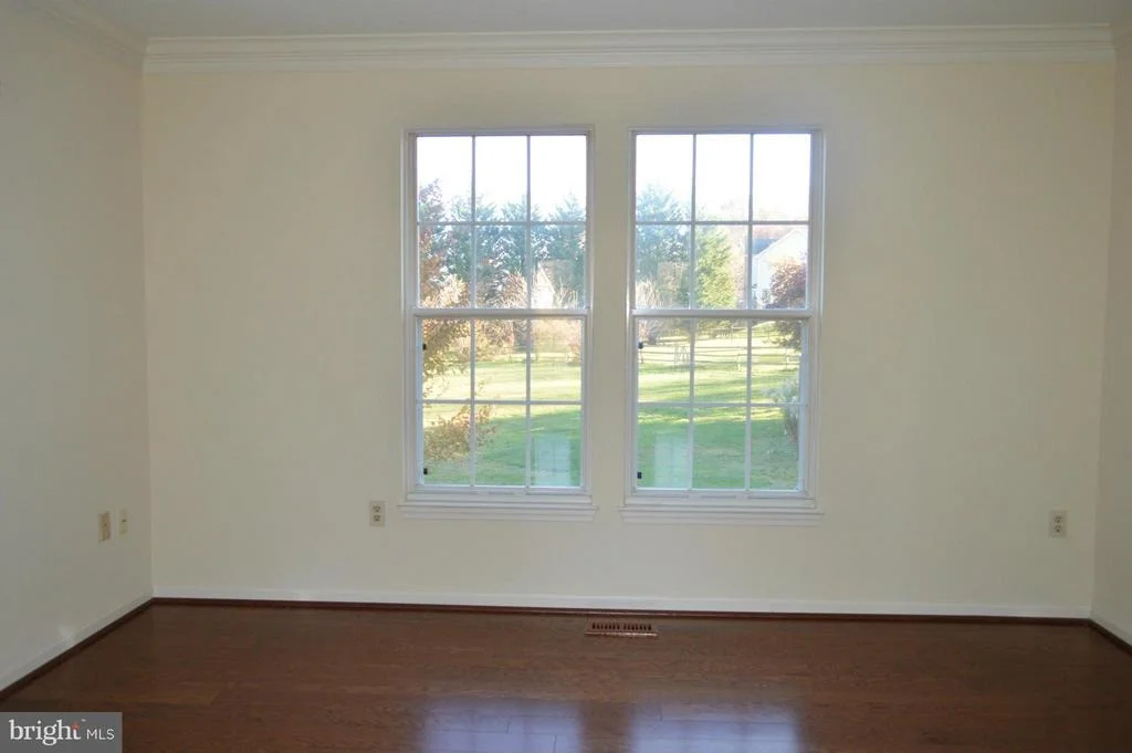 Photo of 6404 STREAM VALLEY WAY