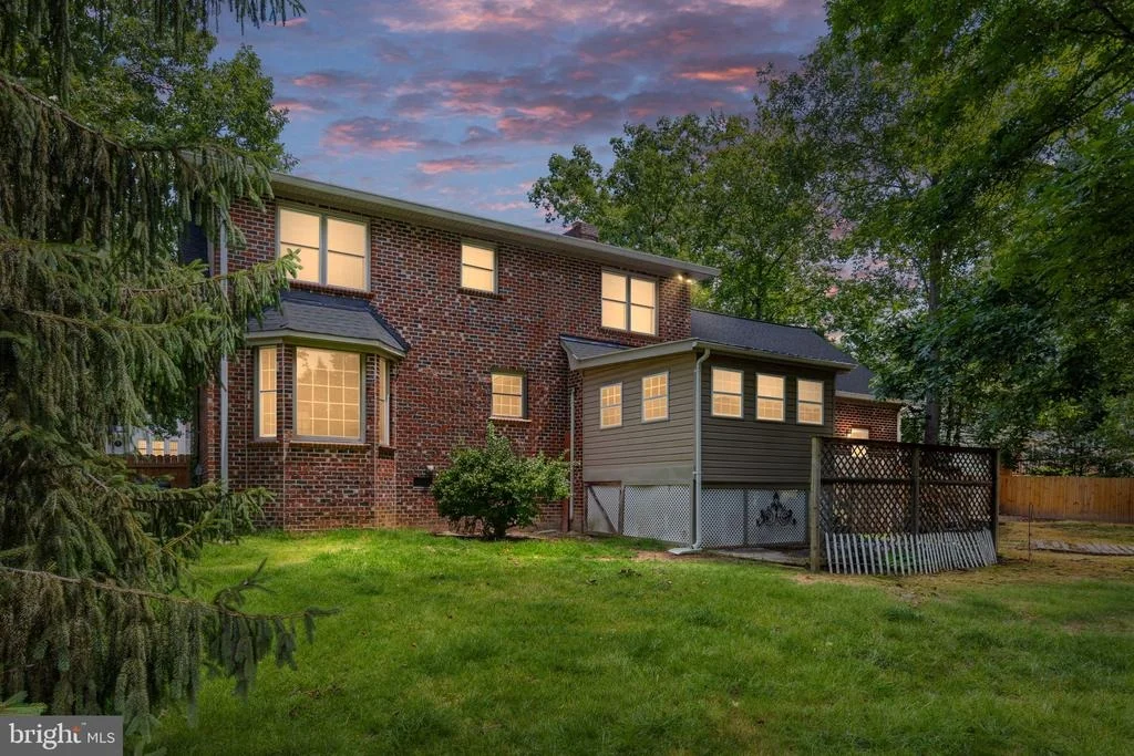 Photo of 9 SANFORD CIRCLE