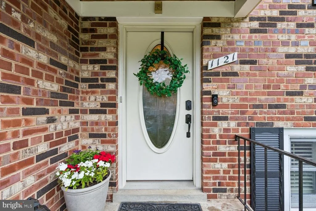 Photo of 1121 TANLEY ROAD